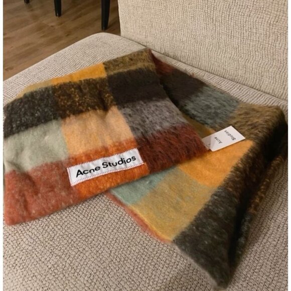 Acne studios scarf - Picture 1 of 3